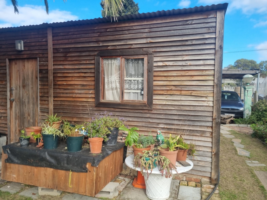 4 Bedroom Property for Sale in Parow Valley Western Cape